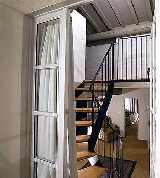 La Maison Sur La Sorgue - Esprit De France Hotel 4*