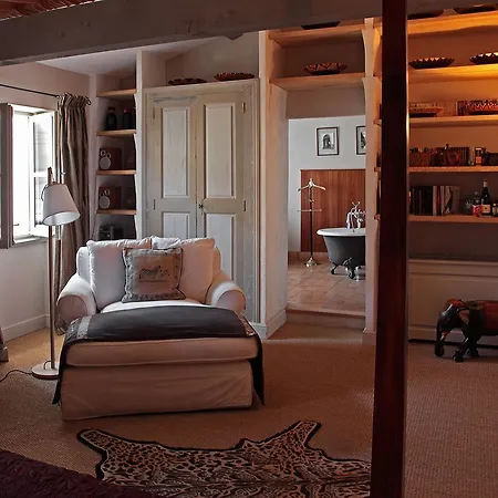 Hotel La Maison Sur La Sorgue - Esprit De France 4*